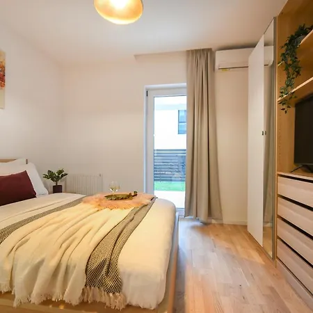 Vacation Feel - 2br With Terrace & Private Parking In Baneasa * Bucharest