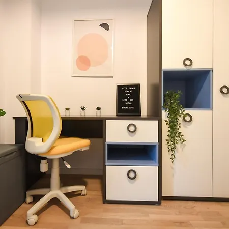 Vacation Feel - 2br With Terrace & Private Parking In Baneasa