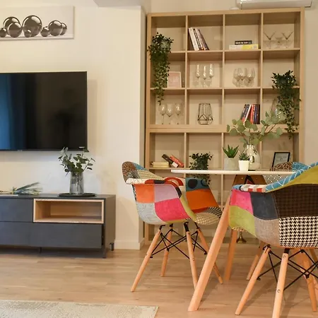 Vacation Feel - 2br With Terrace & Private Parking In Baneasa *