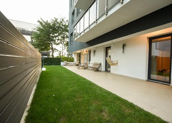 Vacation Feel - 2br With Terrace & Private Parking In Baneasa Apartment *