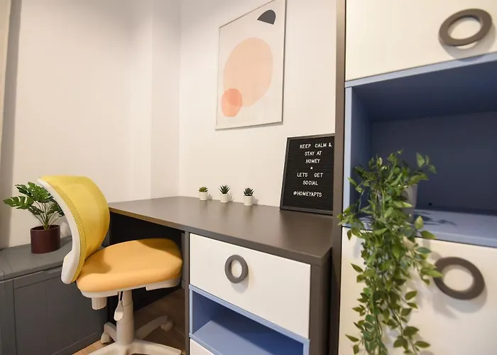 Vacation Feel - 2br With Terrace & Private Parking In Baneasa * Βουκουρέστι