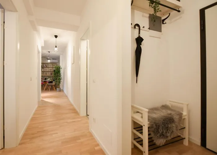 Διαμέρισμα Vacation Feel - 2br With Terrace & Private Parking In Baneasa *