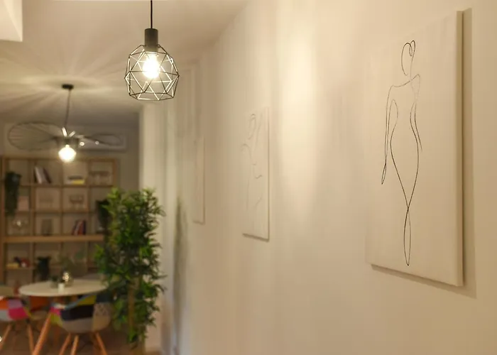 Vacation Feel - 2br With Terrace & Private Parking In Baneasa Bucarest