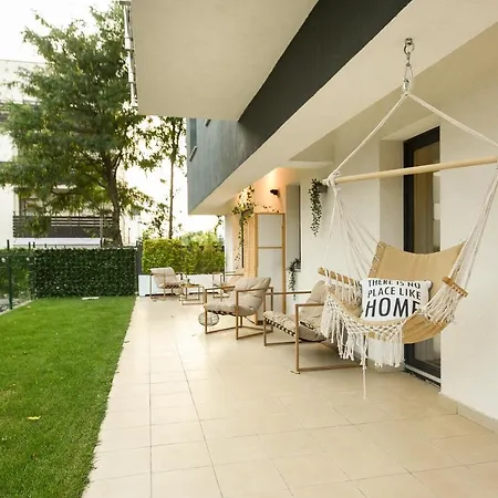 Apartman Vacation Feel - 2br With Terrace & Private Parking In Baneasa Bukarest